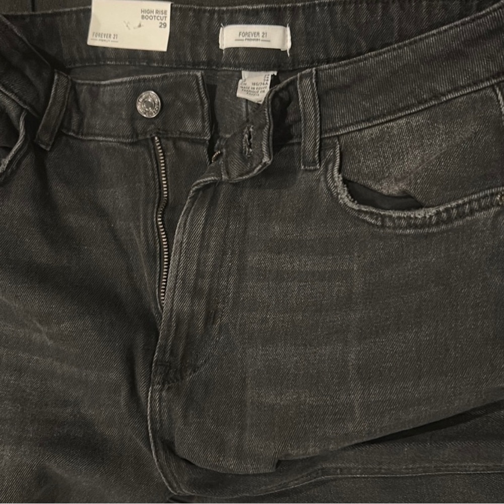 High Rise Bootcut Jeans - Picture 4 of 5
